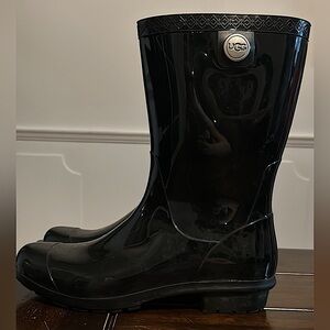 Ugg Sienna Rain Boot Wms Size 7